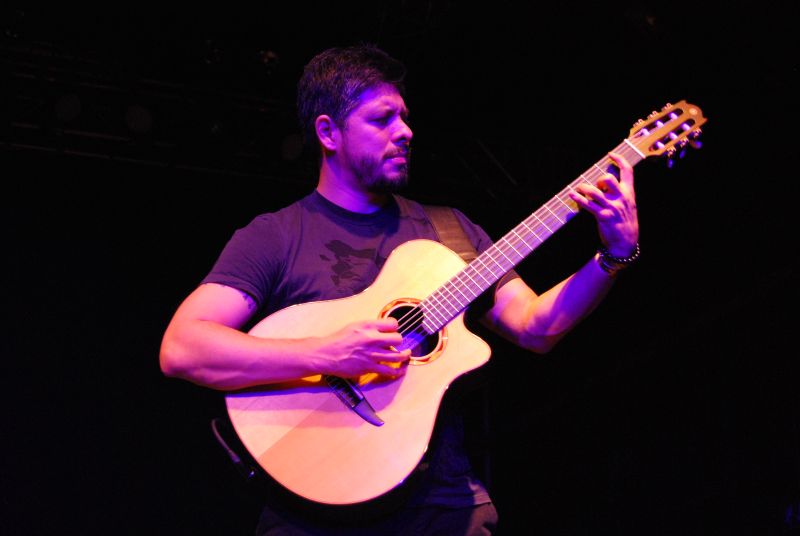 Rodrigo y Gabriela Liva at Magazzini Generali 2011